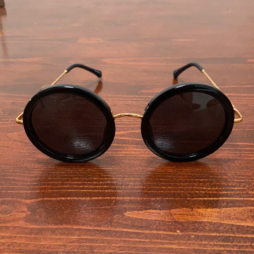 Linda Farrow Round Black Sunglasses